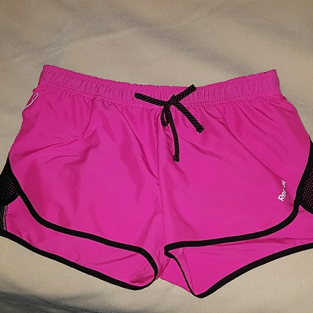 Running shorts